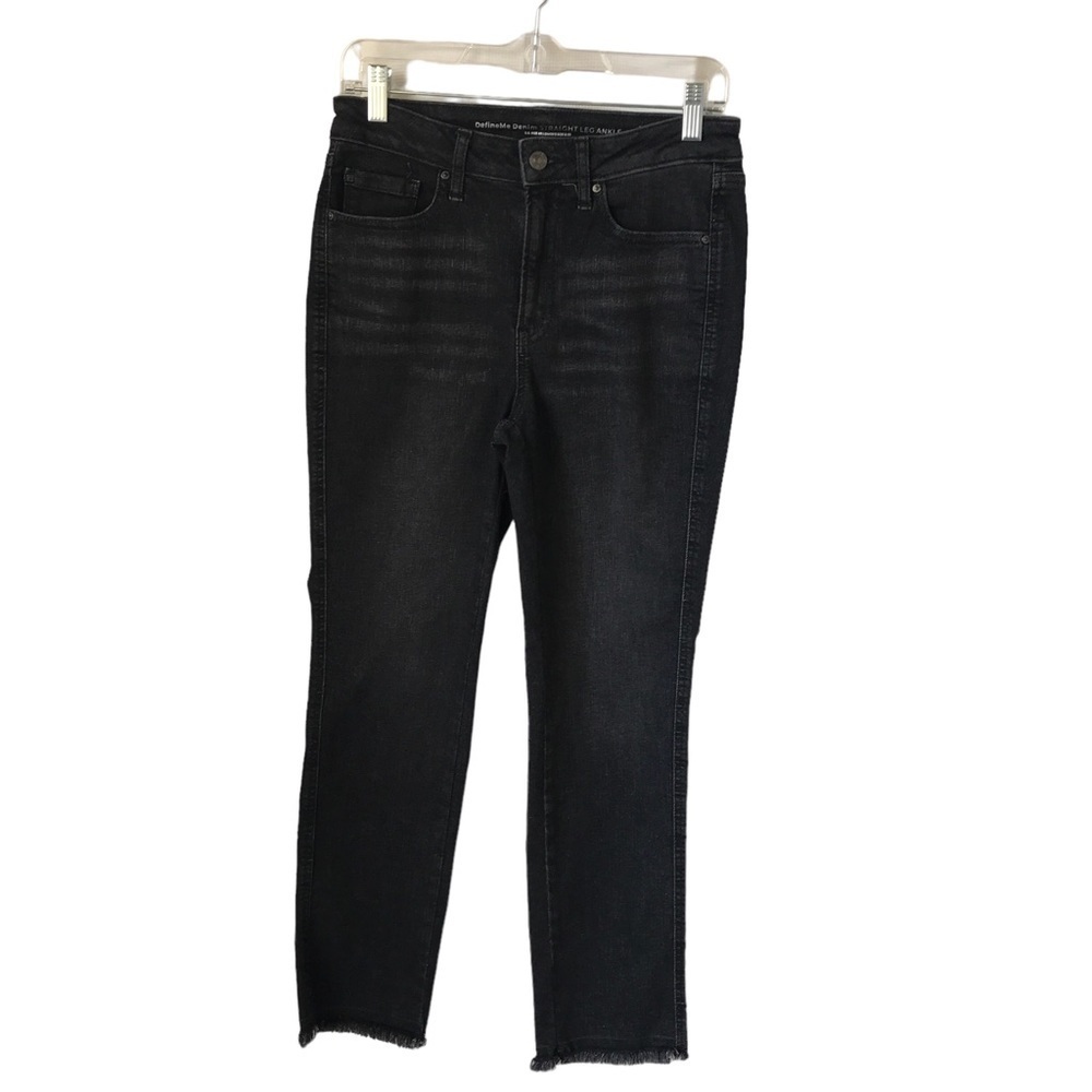 Chicos “Define Me‎ Denim” size 0.5 or size 6 straight leg ankle raw hem b…